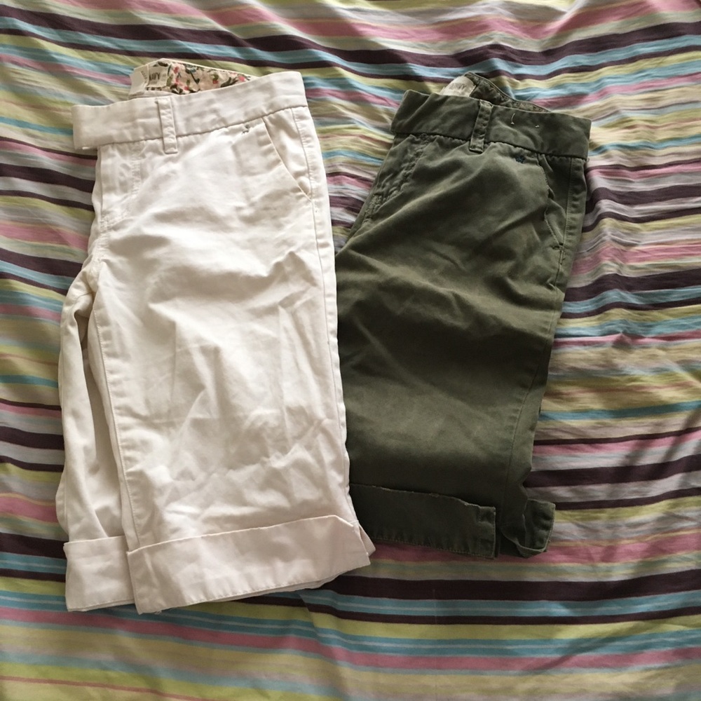 Pair of Bermuda shorts